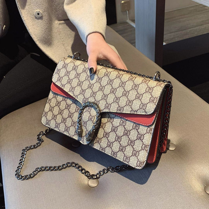 Élégance de Minuit Handbag