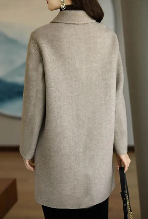 Elisa - Women's Winter Coat in Wool